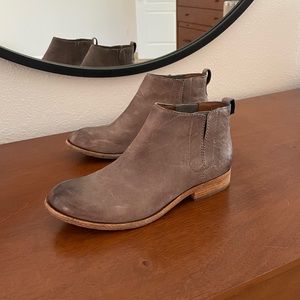 KORK-EASE size 8 women’s Velma bootie